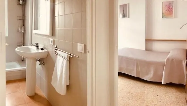 Wish Suite Hiniesta De Sevilla Seville